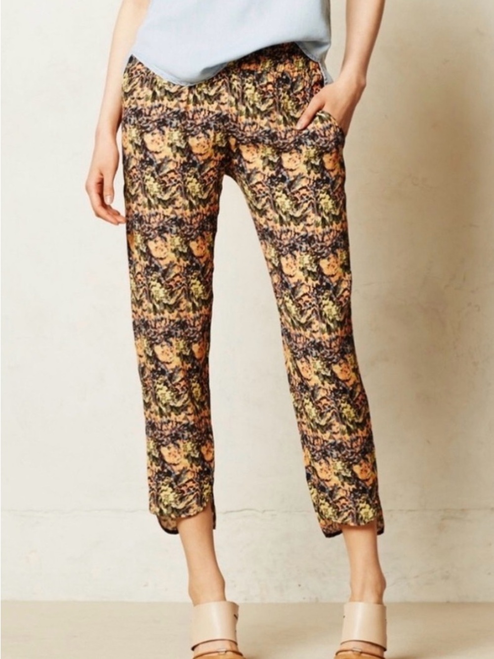 Anthropologie ☀️ Relaxed Slim Athletic Crop Pants -